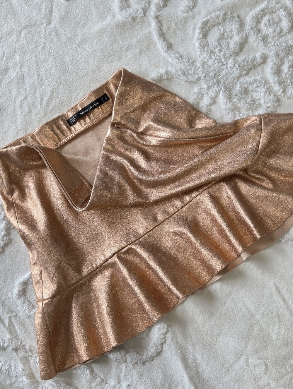 Zara Trafaluc Metallic Rose Gold Peplum Mini Skirt XS NWOT - Picture 11 of 16